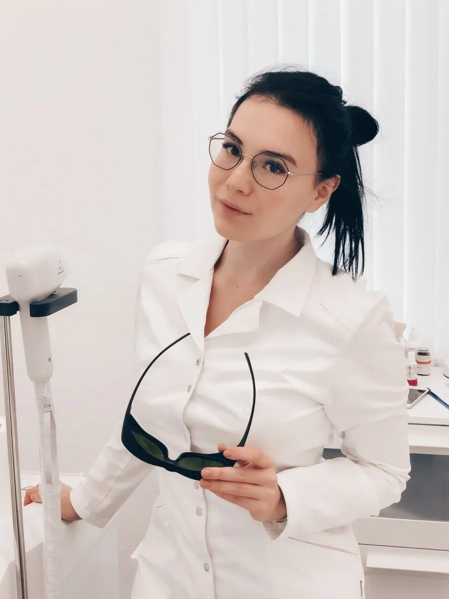 Анна — мастер лазерной эпиляции EverGlow